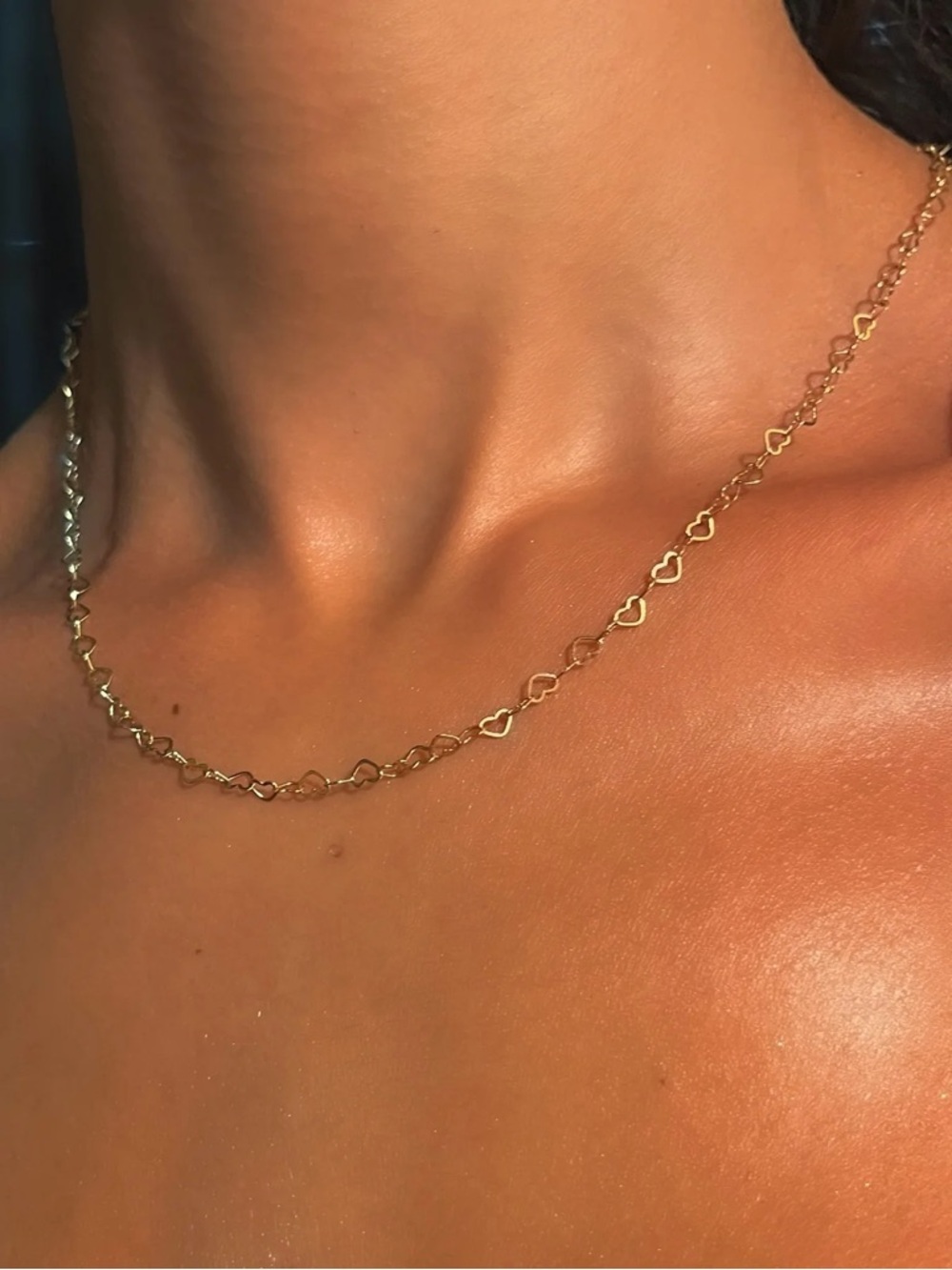 18K GOLD FILLED - DAINTY HEART CHAIN NECKLACE